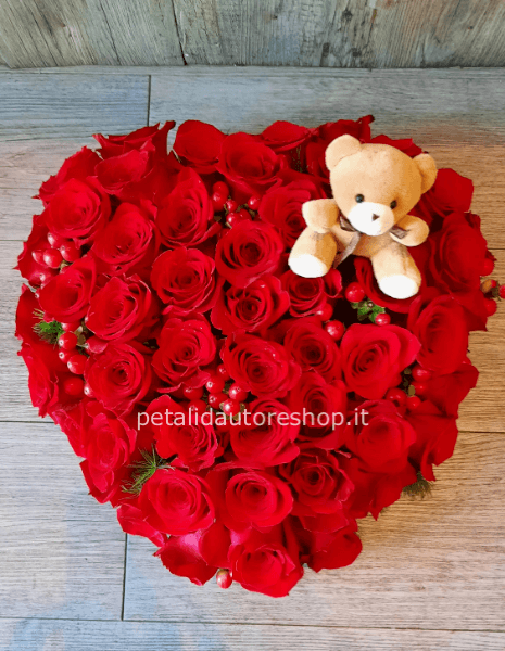 Cuore di rose rosse
