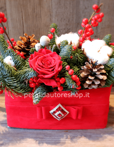 Sushi Natalizio con rose stabilizzate e velluto