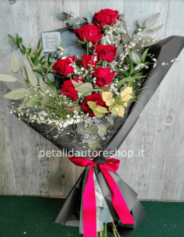 Mazzo di 5 rose rosse