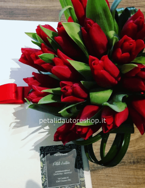 Bouquet rosso laurea invernale
